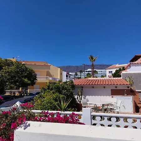 Дом отдыха Caleta *
